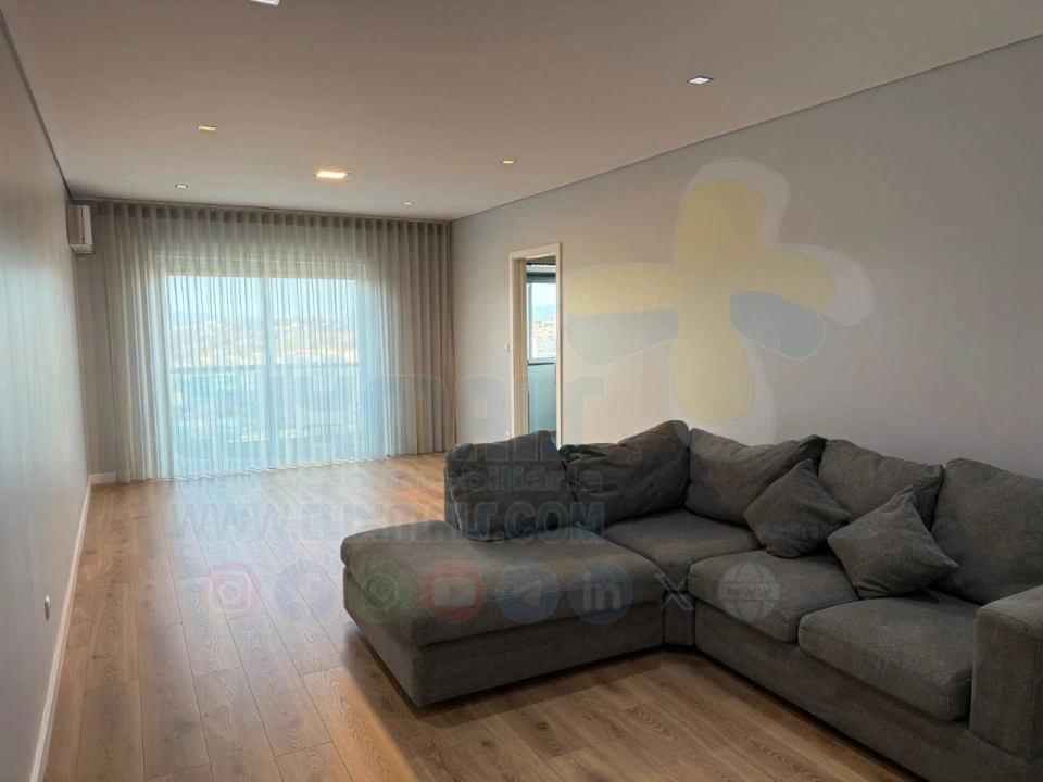 Apartamento T3 para Venda em Nogueira, Fraião e Lamaçães Foto 12