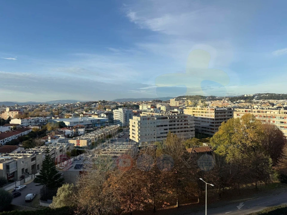 Apartamento T3 para Venda em Nogueira, Fraião e Lamaçães Foto 15
