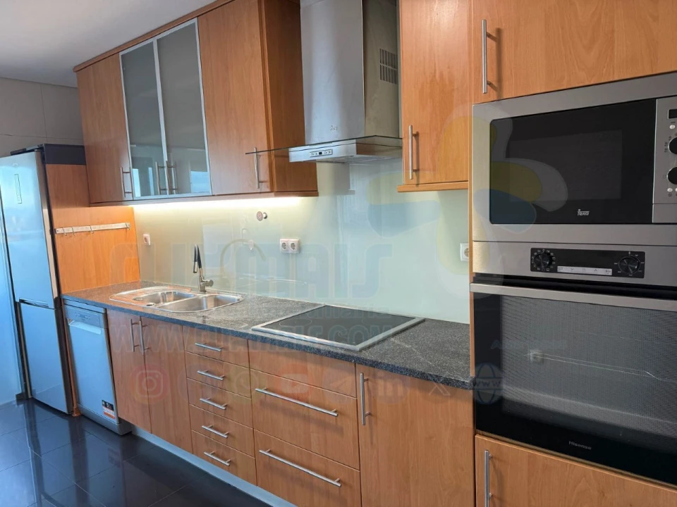 Apartamento T3 para Venda em Nogueira, Fraião e Lamaçães Foto 2