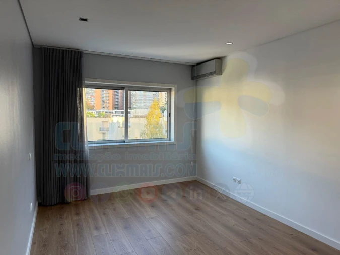 Apartamento T3 para Venda em Nogueira, Fraião e Lamaçães Foto 23