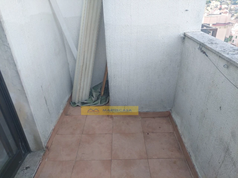 Apartamento T2 para Venda em Rio de Mouro Foto 7