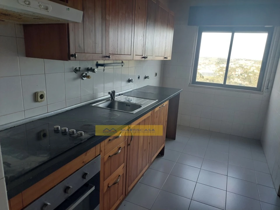 Apartamento T2 para Venda em Rio de Mouro Foto 11