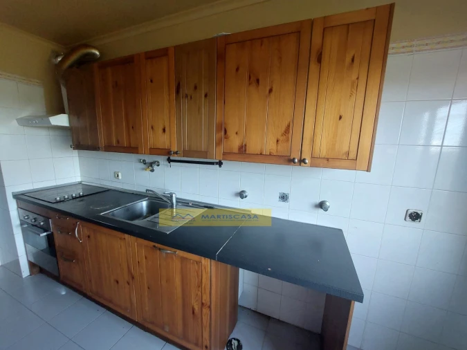 Apartamento T2 para Venda em Rio de Mouro Foto 12