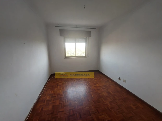 Apartamento T2 para Venda em Rio de Mouro Foto 22