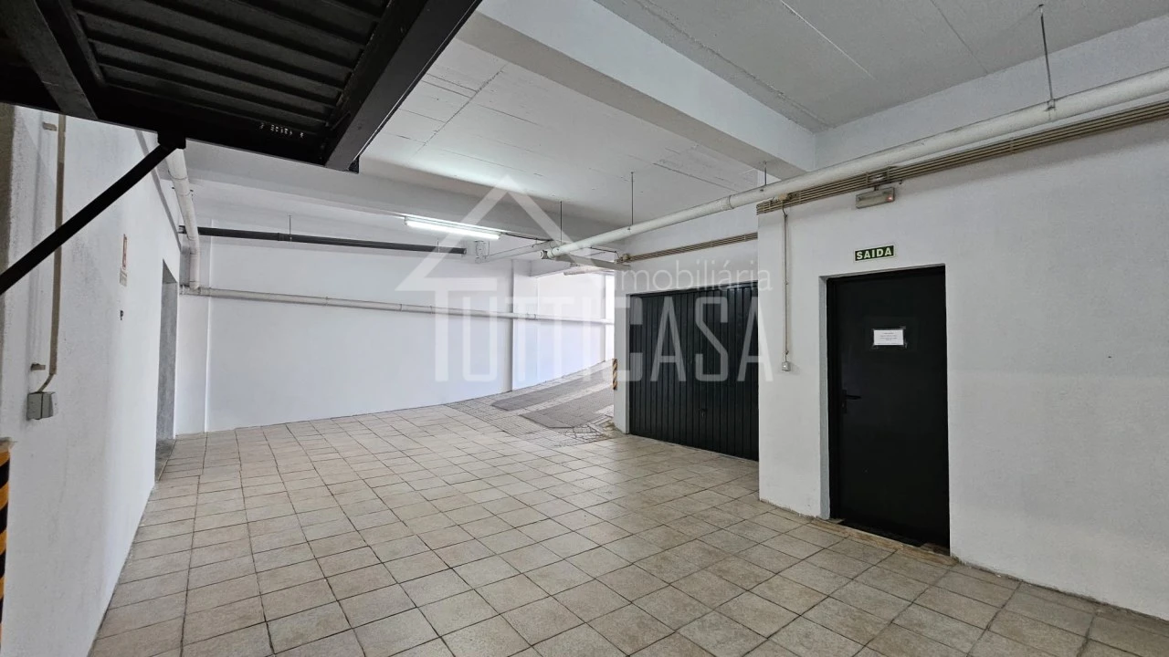 Apartamento T3 para Venda em Malveira e São Miguel de Alcainça Foto 47