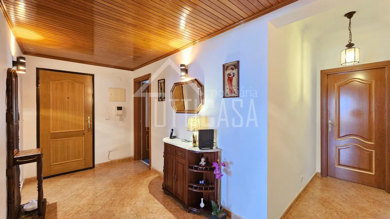 Apartamento T3 para Venda em Malveira e São Miguel de Alcainça Foto 11