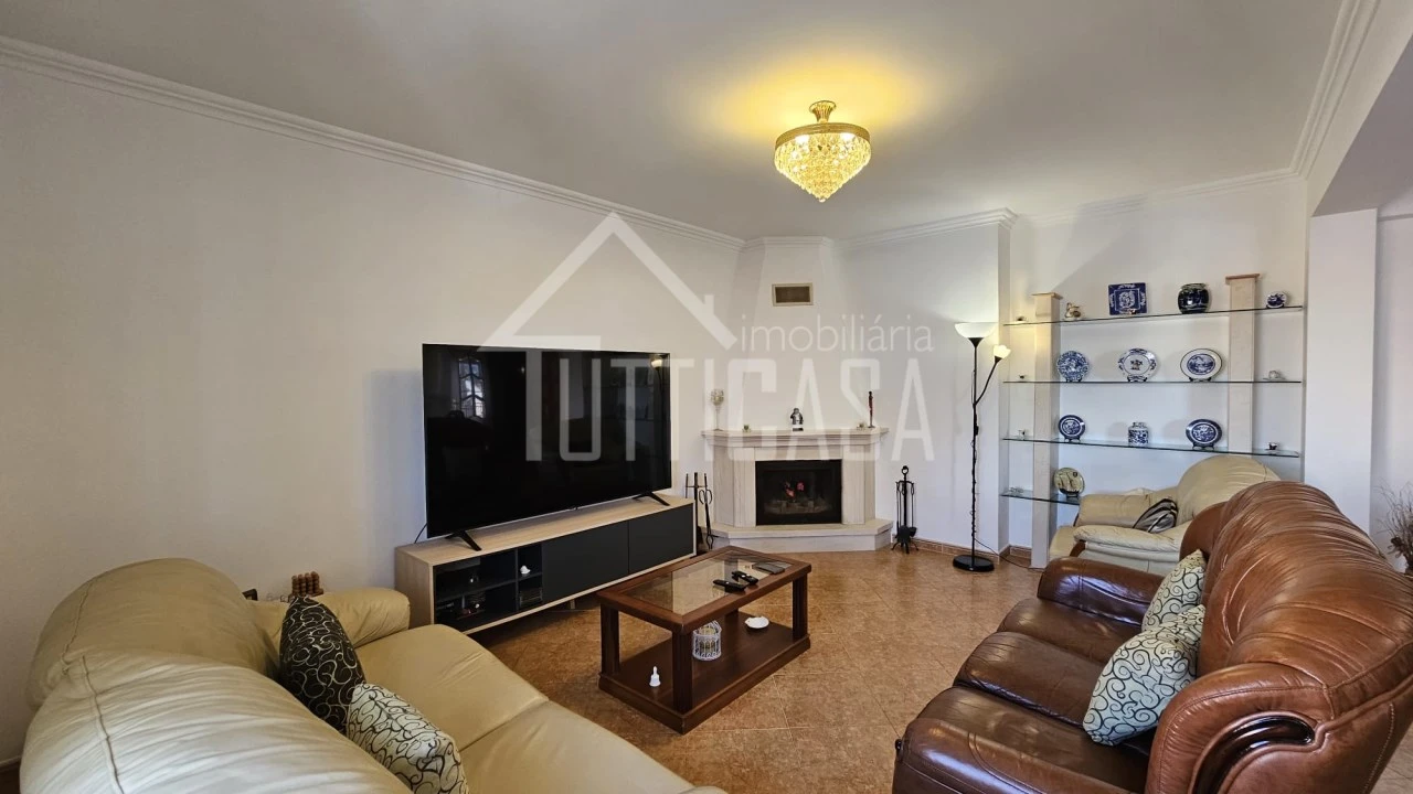 Apartamento T3 para Venda em Malveira e São Miguel de Alcainça Foto 2