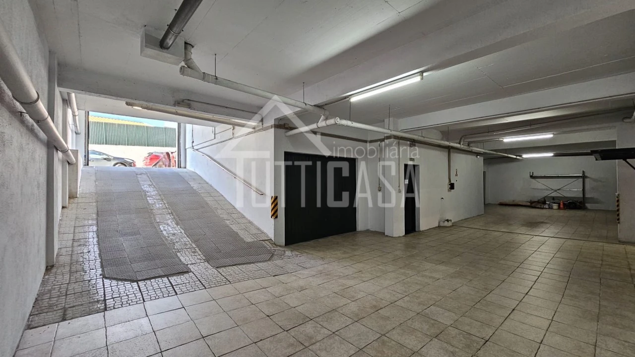 Apartamento T3 para Venda em Malveira e São Miguel de Alcainça Foto 46