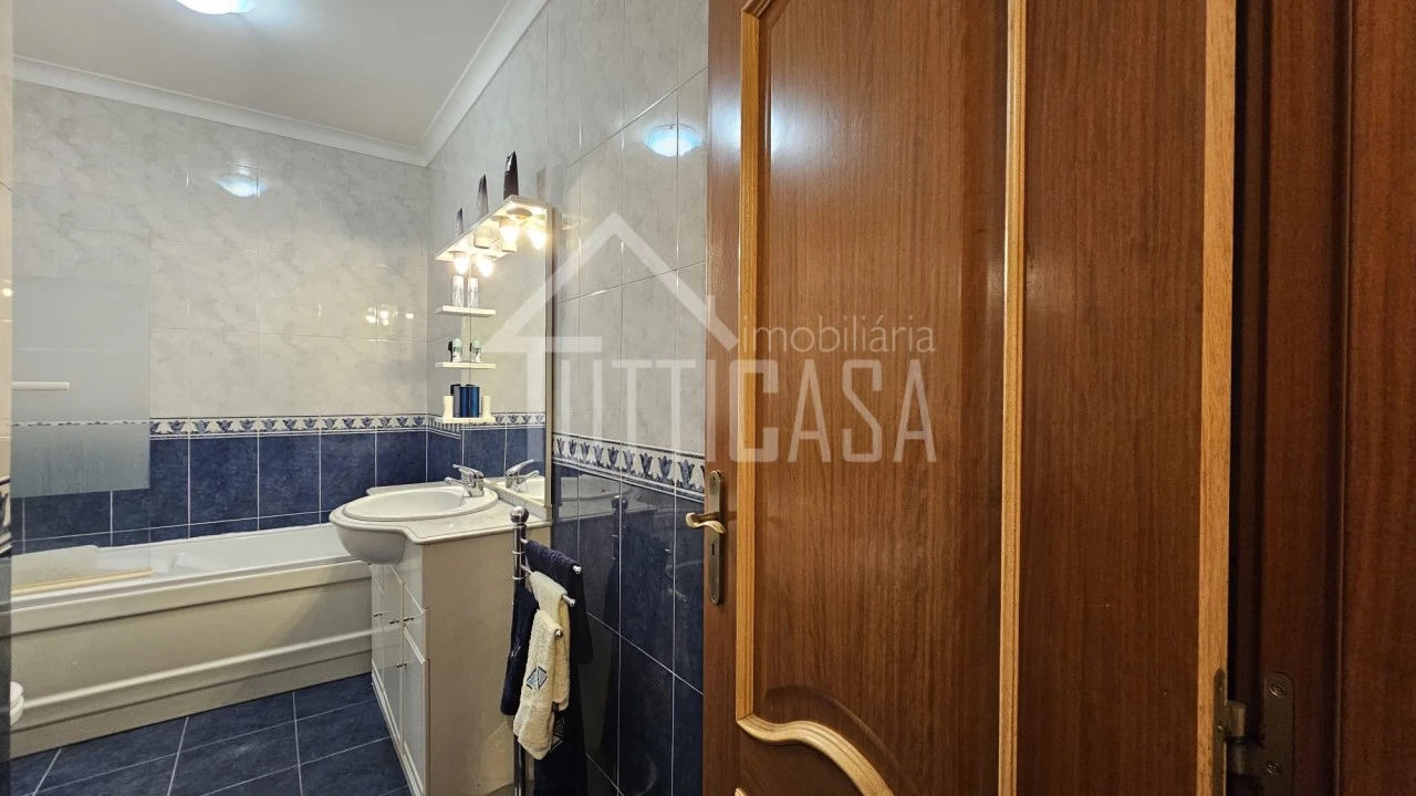 Apartamento T3 para Venda em Malveira e São Miguel de Alcainça Foto 40