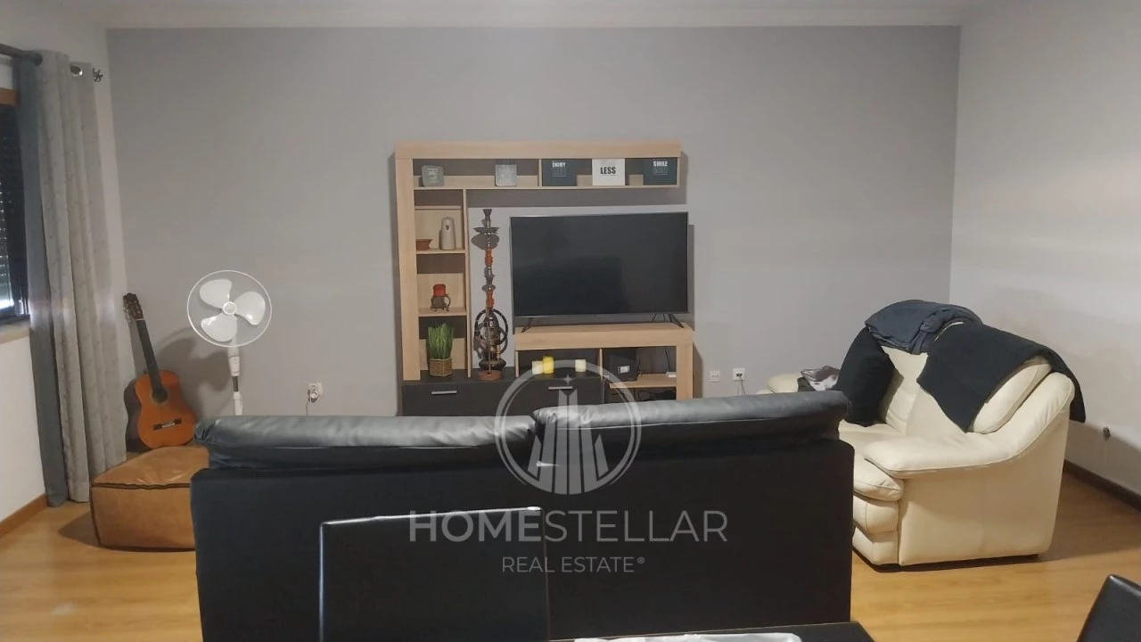 Apartamento T2 para Venda em Atalaia e Alto Estanqueiro-Jardia Foto 3