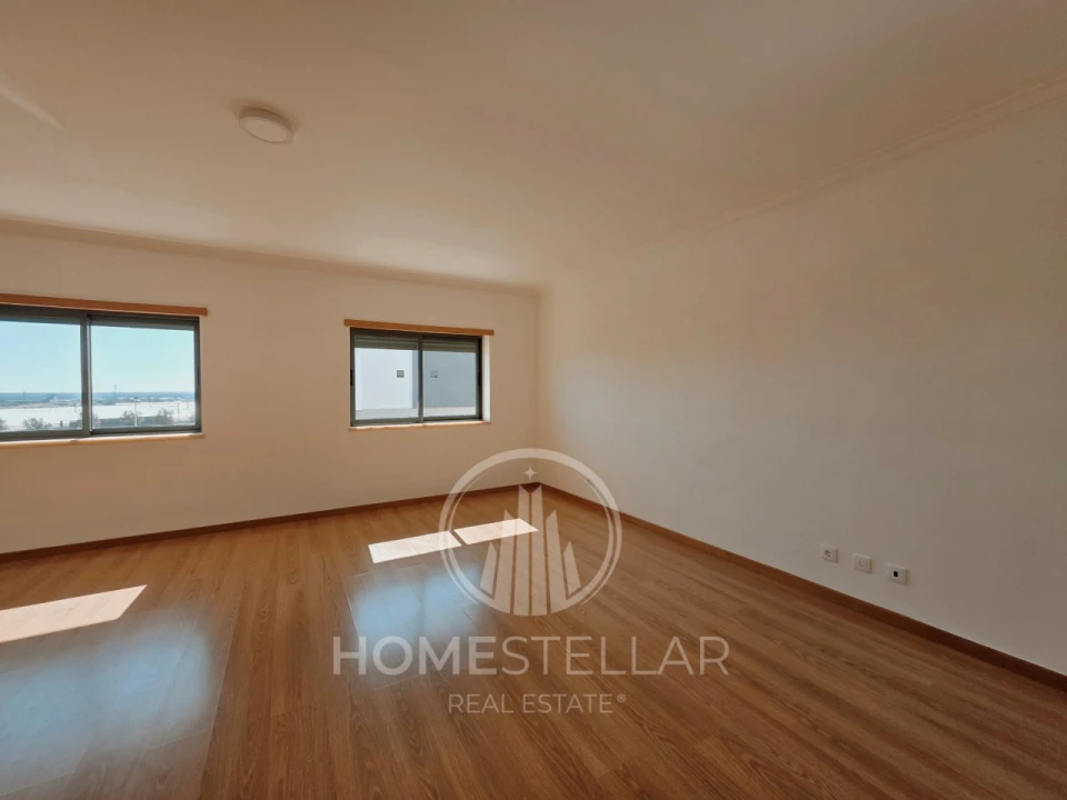 Apartamento T2 para Venda em Atalaia e Alto Estanqueiro-Jardia Foto 7