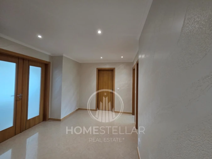 Apartamento T2 para Venda em Atalaia e Alto Estanqueiro-Jardia Foto 3