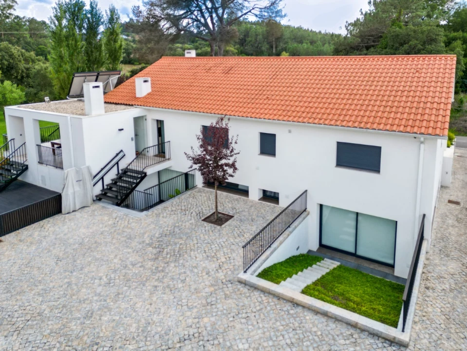 Moradia T5 para Venda em Maceira Foto 79