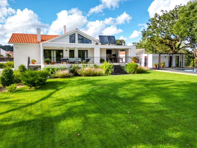 Moradia T5 para Venda em Maceira Foto 2