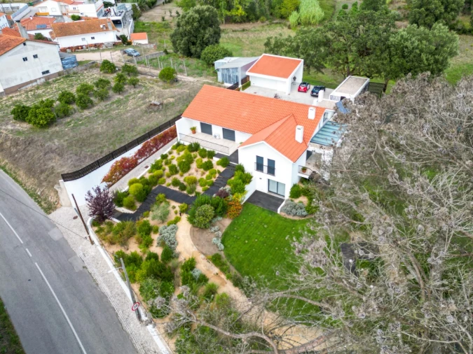 Moradia T5 para Venda em Maceira Foto 82