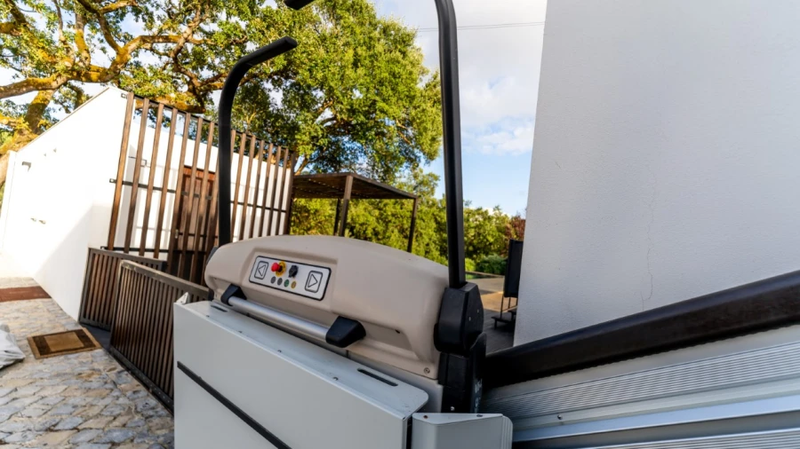 Moradia T5 para Venda em Maceira Foto 99