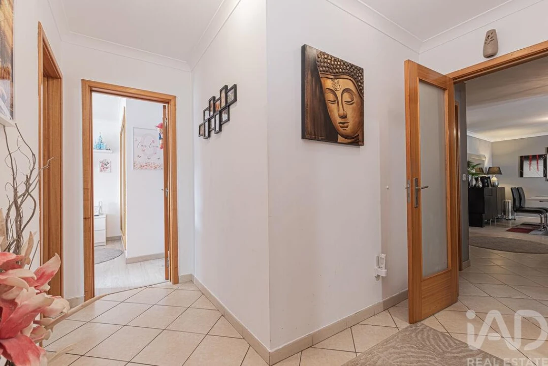 Apartamento T3 para Venda em Quinta do Anjo Foto 16