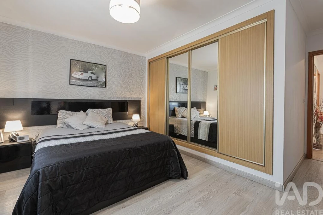 Apartamento T3 para Venda em Quinta do Anjo Foto 20