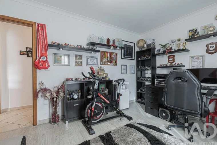 Apartamento T3 para Venda em Quinta do Anjo Foto 28