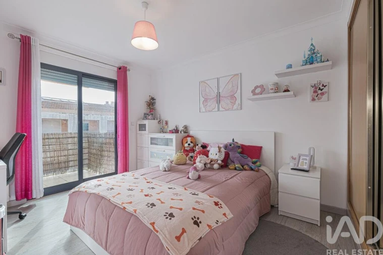 Apartamento T3 para Venda em Quinta do Anjo Foto 23