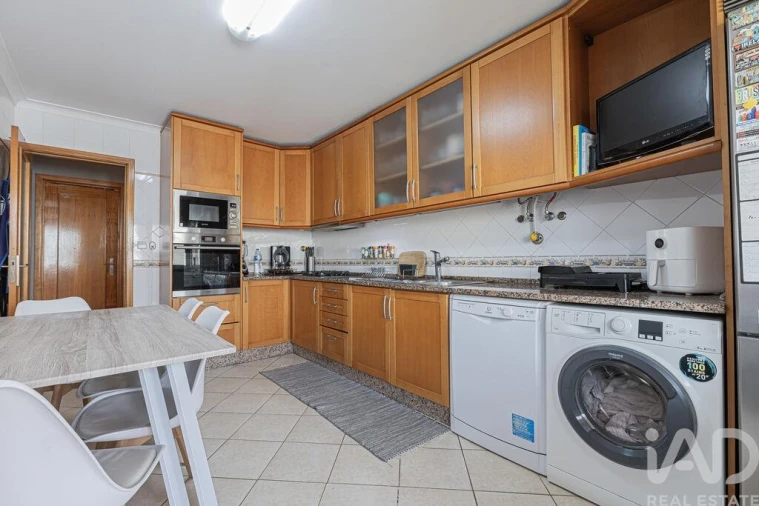 Apartamento T3 para Venda em Quinta do Anjo Foto 15