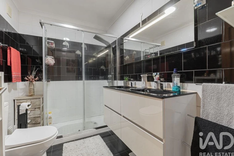 Apartamento T3 para Venda em Quinta do Anjo Foto 17