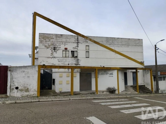 Loja para Venda em Mora Foto 1