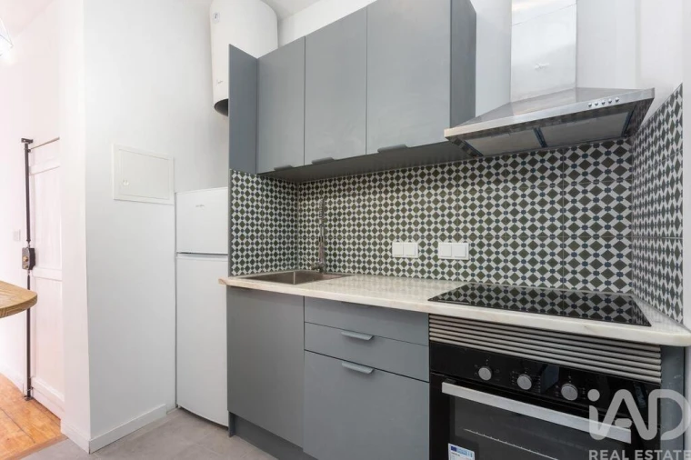 Apartamento T2 para Arrendamento em Arroios Foto 10