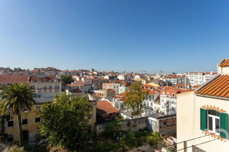 Apartamento T2 para Arrendamento em Arroios Foto 23