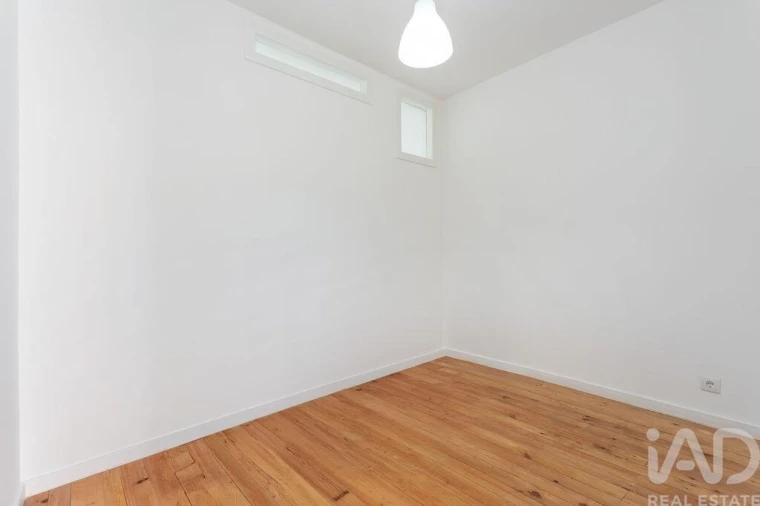 Apartamento T2 para Arrendamento em Arroios Foto 7