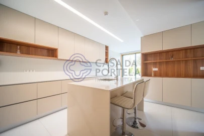 Moradia T3 para Venda em Nogueira e Silva Escura