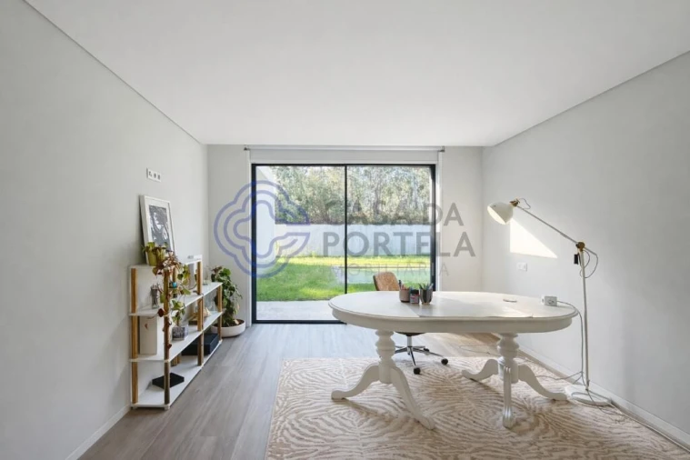 Moradia T3 para Venda em Nogueira e Silva Escura Foto 16