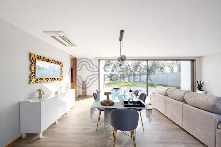 Moradia T3 para Venda em Nogueira e Silva Escura Foto 8