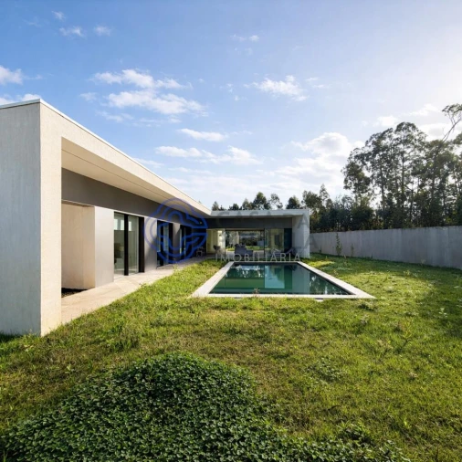 Moradia T3 para Venda em Nogueira e Silva Escura Foto 3