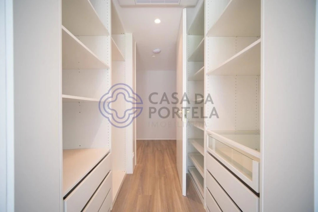 Moradia T3 para Venda em Nogueira e Silva Escura Foto 42