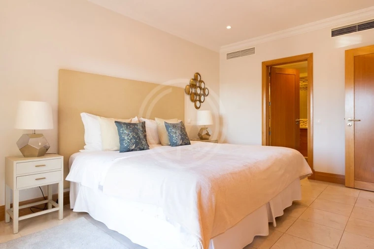 Apartamento T2 para Venda em Almancil Foto 5