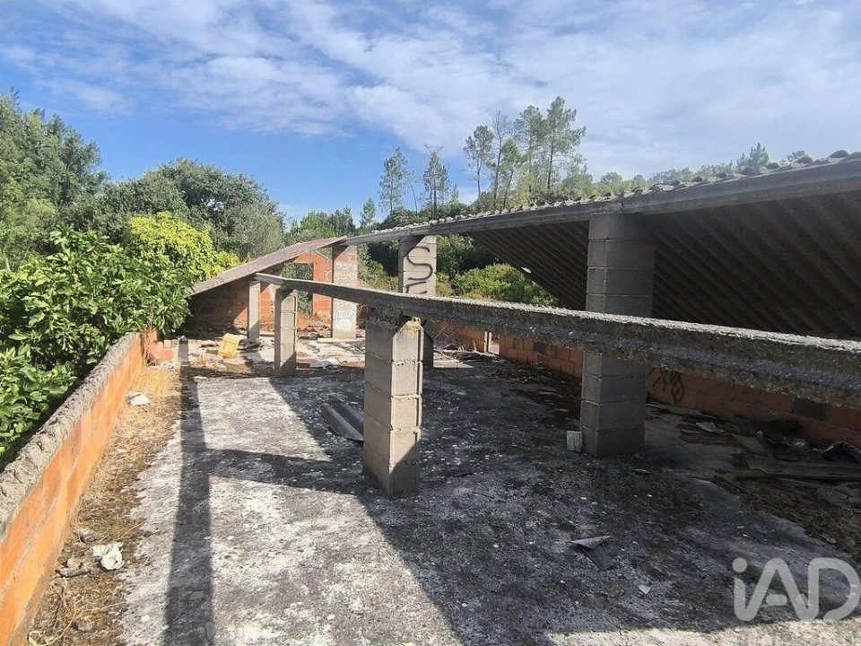 Moradia T3 para Venda em Casais e Alviobeira Foto 14