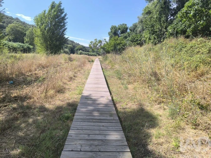 Moradia T3 para Venda em Casais e Alviobeira Foto 40