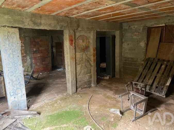 Moradia T3 para Venda em Casais e Alviobeira Foto 18