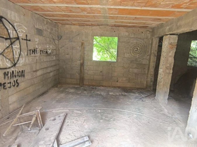 Moradia T3 para Venda em Casais e Alviobeira Foto 5