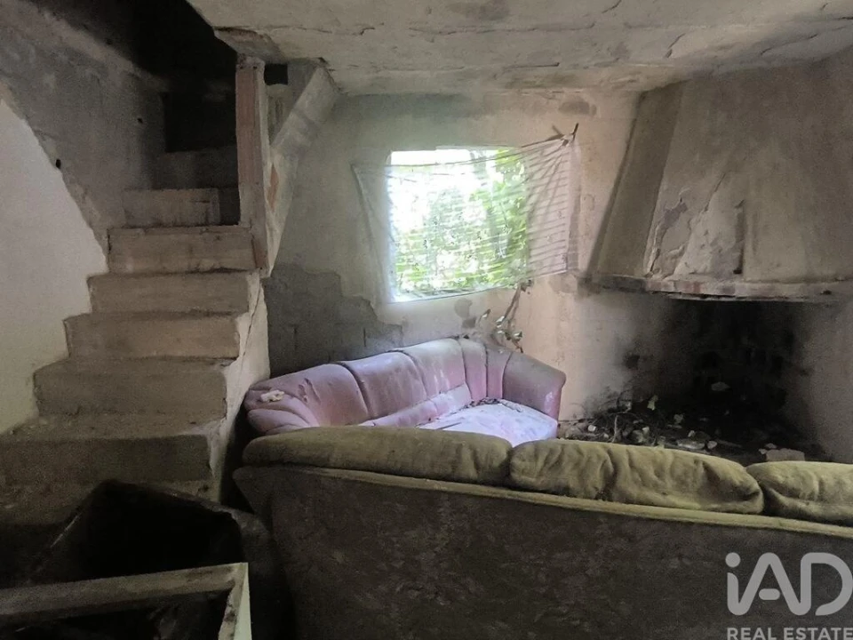 Moradia T3 para Venda em Casais e Alviobeira Foto 8