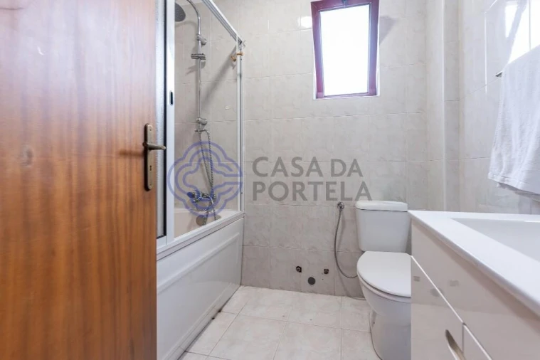 Apartamento T2 para Venda em Avintes Foto 22