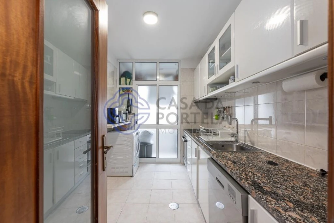 Apartamento T2 para Venda em Avintes Foto 4