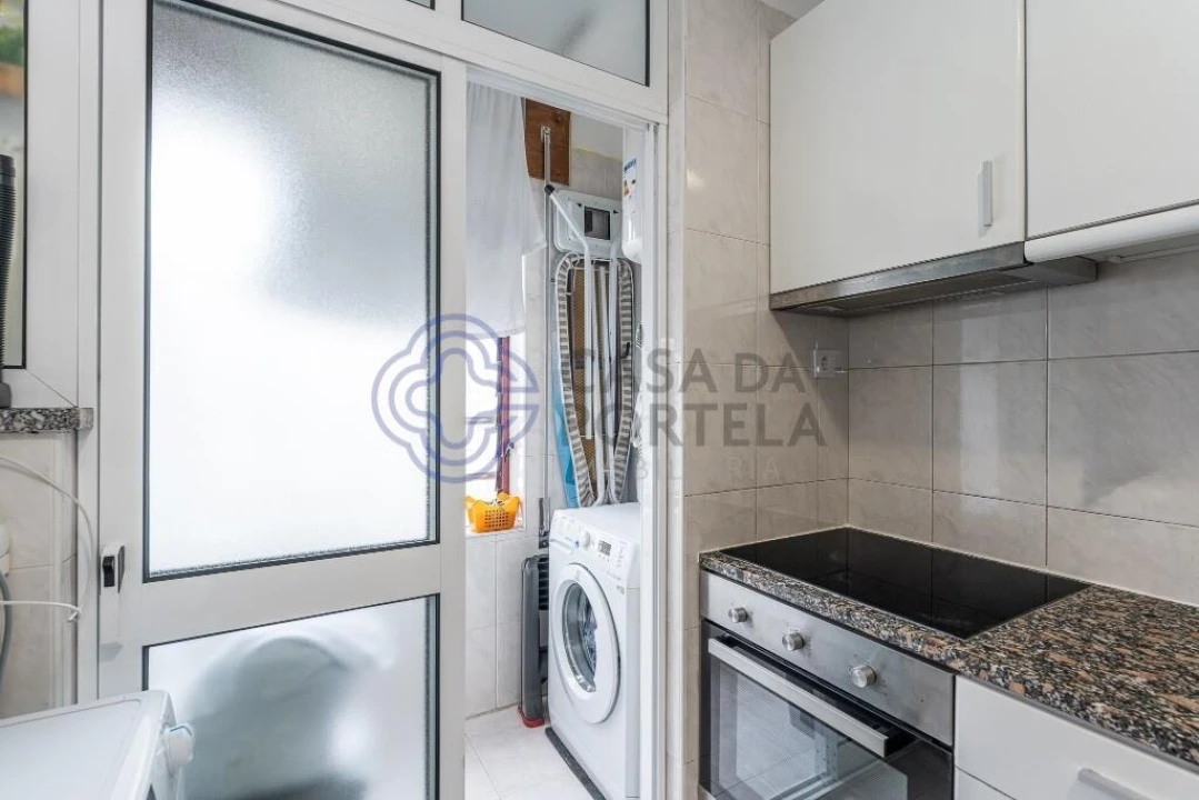 Apartamento T2 para Venda em Avintes Foto 7