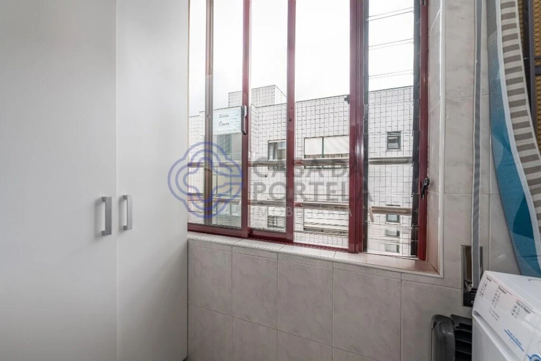 Apartamento T2 para Venda em Avintes Foto 8