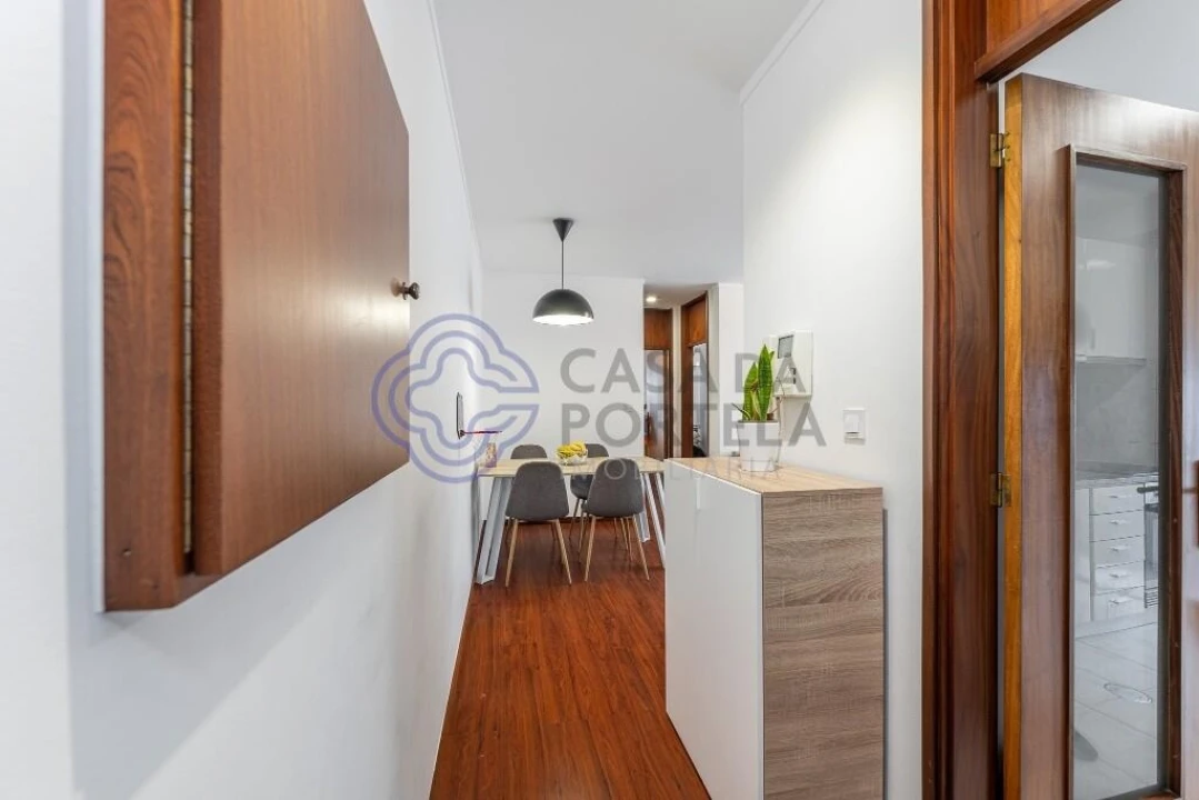 Apartamento T2 para Venda em Avintes Foto 3