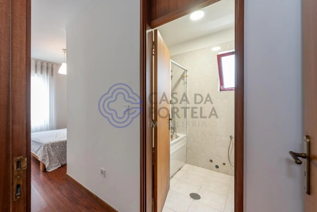 Apartamento T2 para Venda em Avintes Foto 20