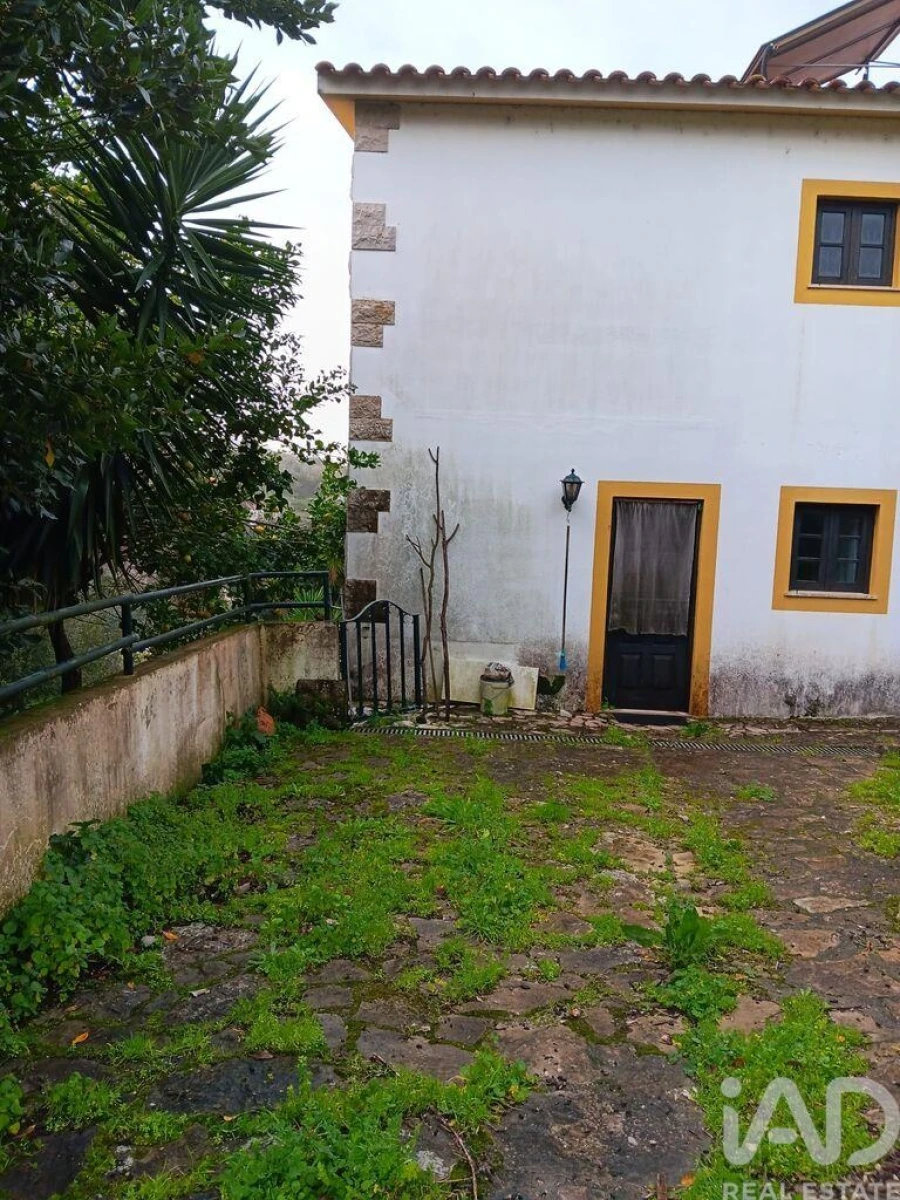 Moradia T4 para Venda em Alcobaça e Vestiaria Foto 9