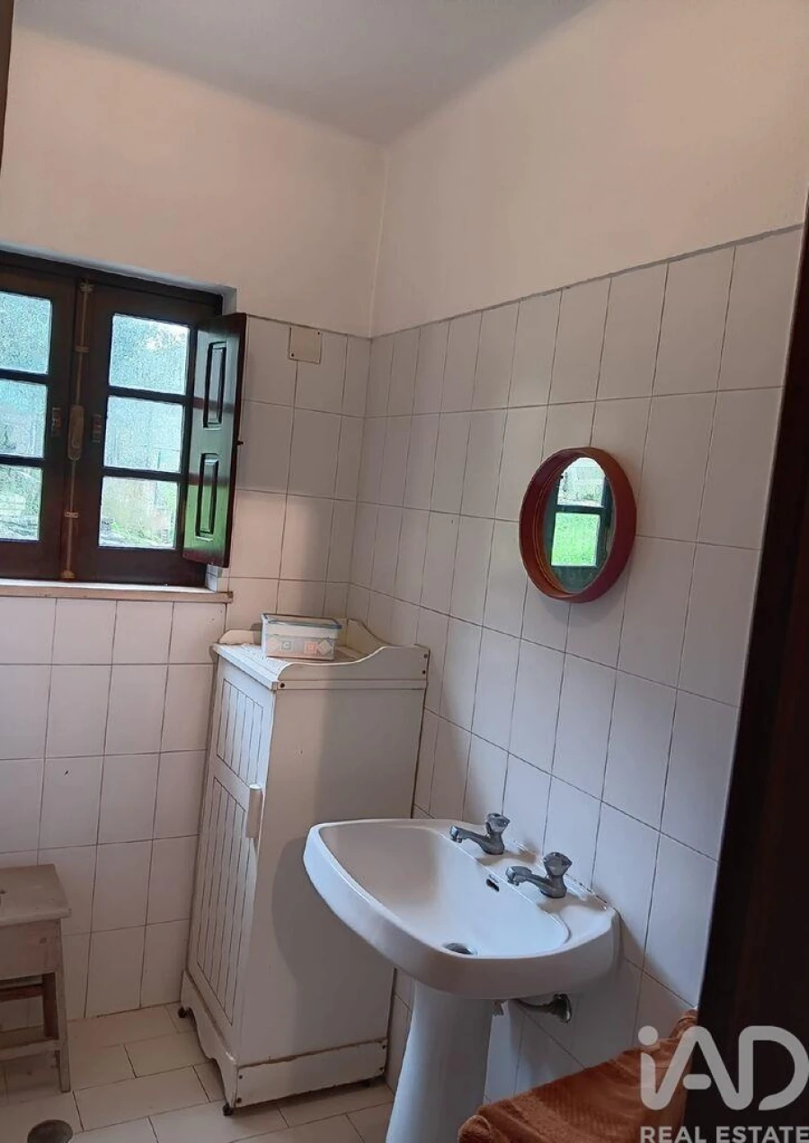 Moradia T4 para Venda em Alcobaça e Vestiaria Foto 12