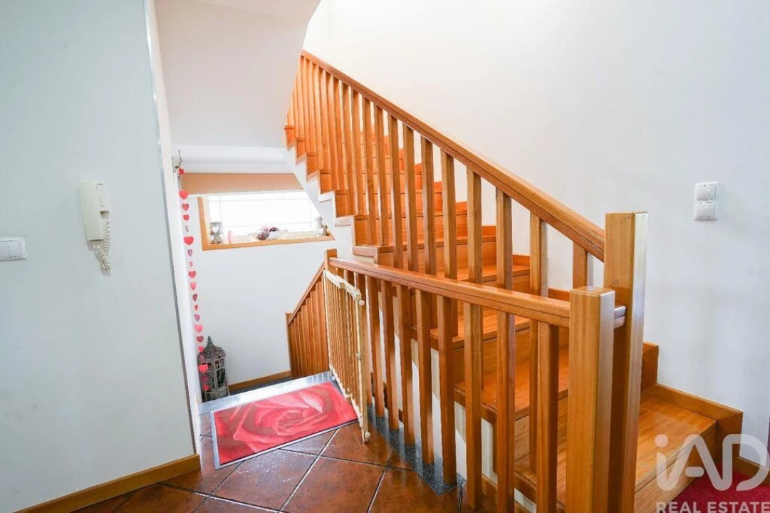 Moradia T4 para Venda em Lanhoso Foto 34